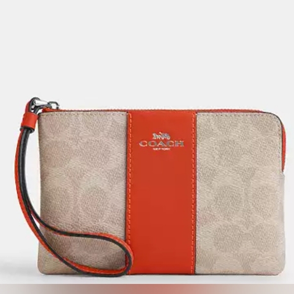 Coach Wristlet NWT